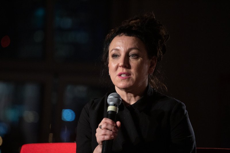 Do sędziów wygłosiła przesłanie także polska noblistka Olga Tokarczuk.