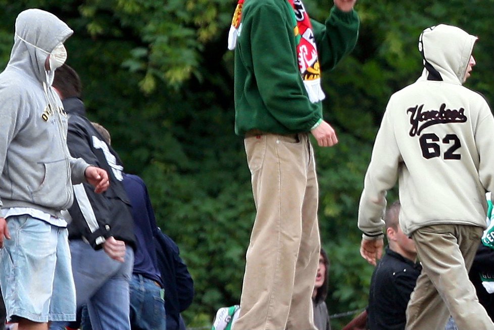 Chuligani pomylili trenerów z kibicami?