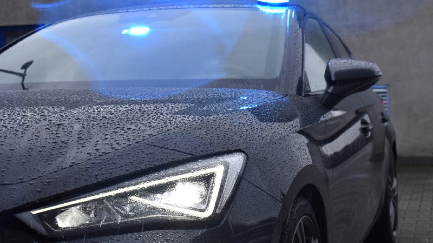 Nowy radiowóz w Kępnie. Internauci twierdzą, że rejestracja prowokuje