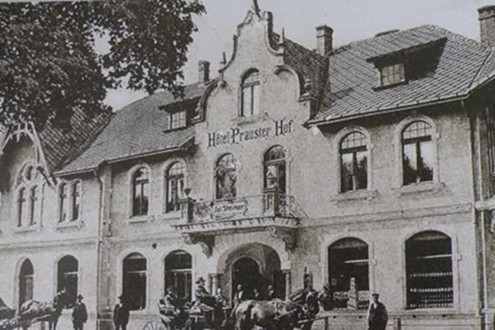 Pruszcz Gdański od lat stanowi przedmieścia Gdańska. Tam pracowała Ida Pawłowski.