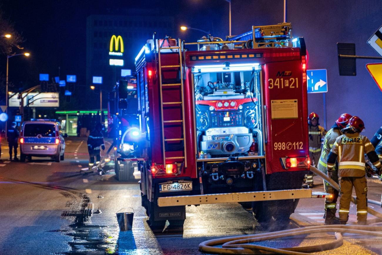 Strażacy podczas akcji ratowniczej