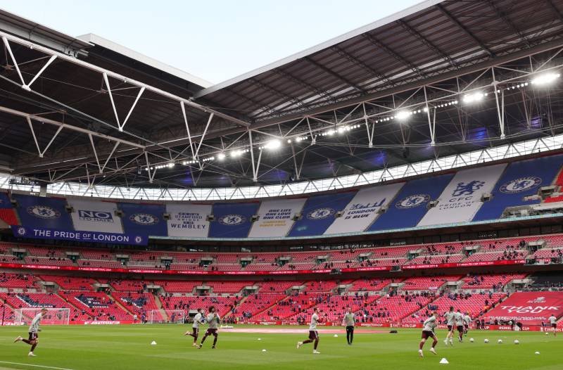 Kibice wrócili na Wembley podczas finału FA Cup. Finał Euro 2020 z kibicami na Wembley? Brytyjski rząd planuje znieść lockdown.
