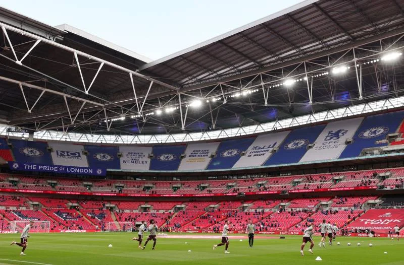 Finał Euro 2020 z kibicami na Wembley? Brytyjski rząd planuje znieść lockdown.