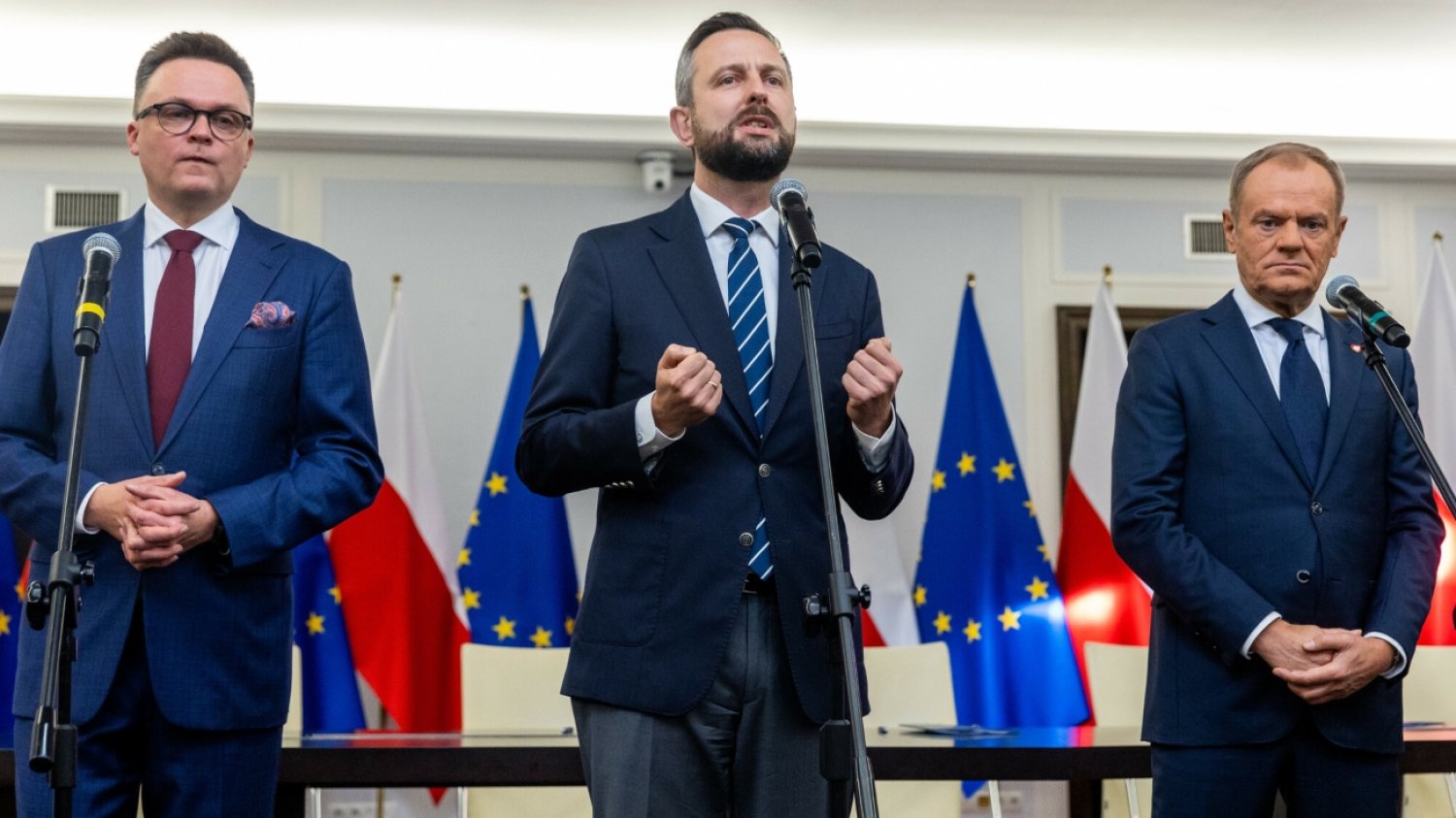Szymon Hołownia, Władysław Kosiniak-Kamysz i Donald Tusk. Szymon Hołownia, Władysław Kosiniak-Kamysz i Donald Tusk.