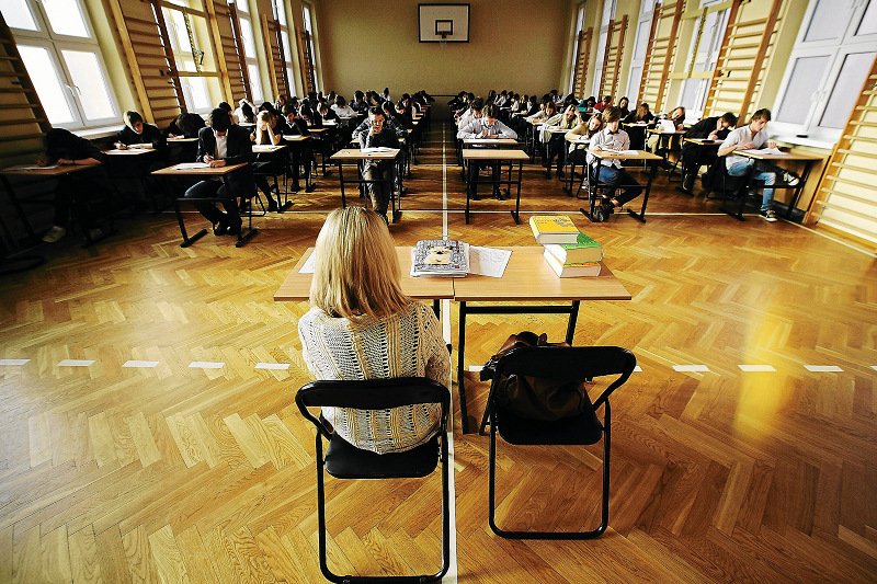 Koniec z prezentacjami na maturze z języka polskiego. Znikają od 2015 roku. Uwaga: zdjęcie jest tylko ilustracją do tekstu.