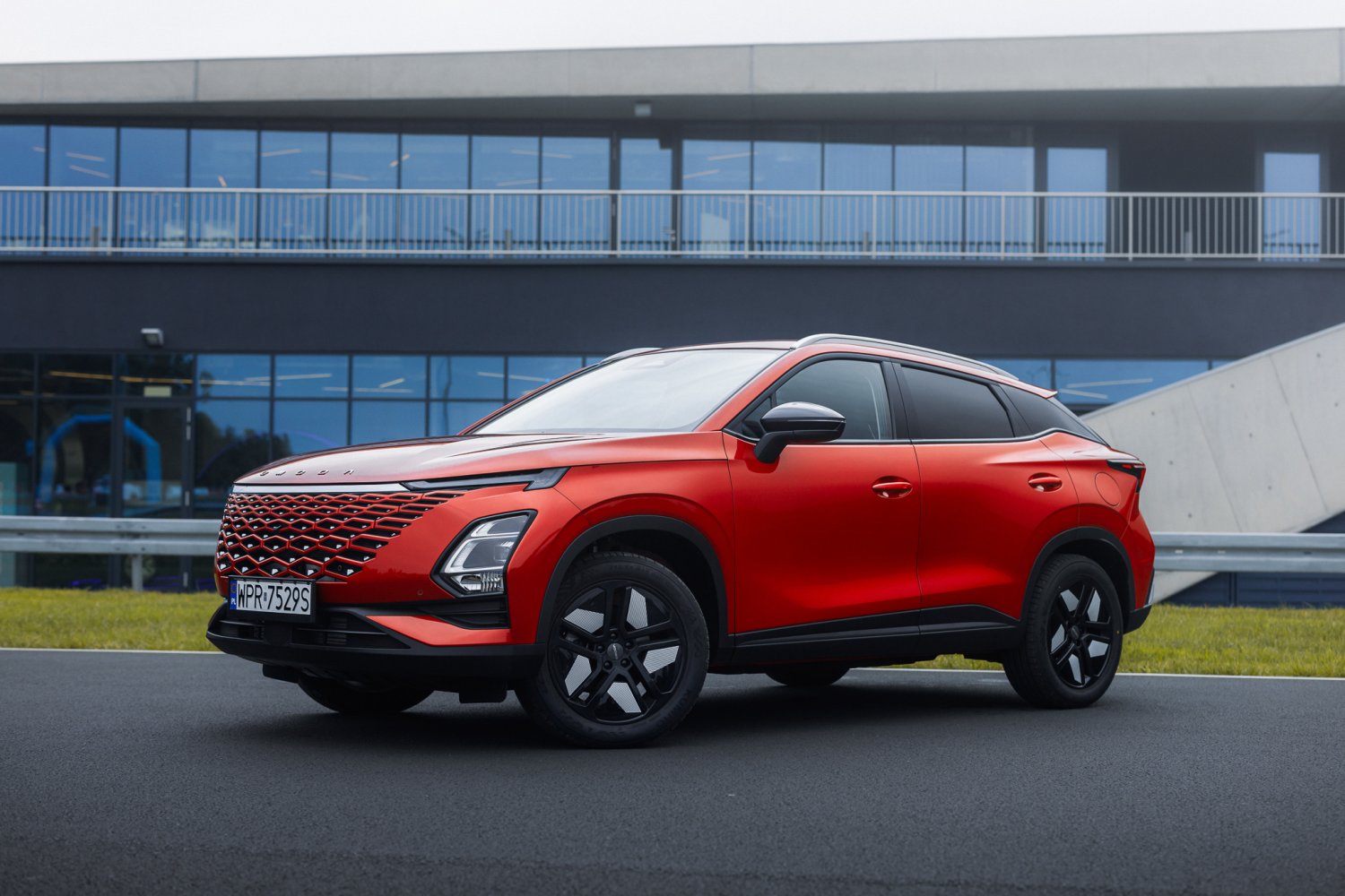 Omoda 5 to kolejny chiński SUV na naszym rynku. W jego cennik aż trudno uwierzyć