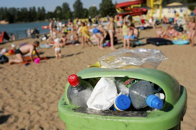Zaśmiecone, jarmarczne i kiczowate – czy takie są nadbałtyckie kurorty?