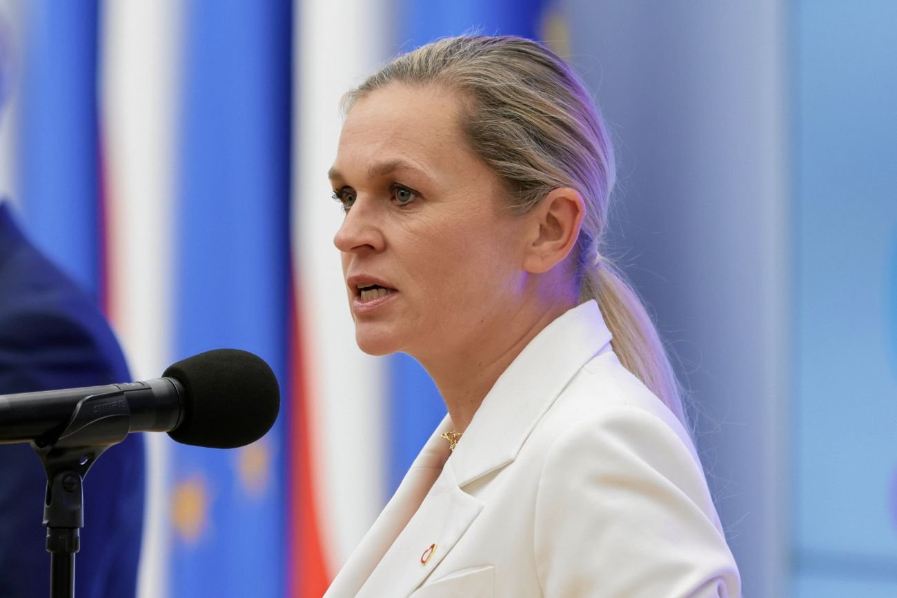 Rewolucyjne zmiany w szkołach od września? Minister Nowacka zabiera głos