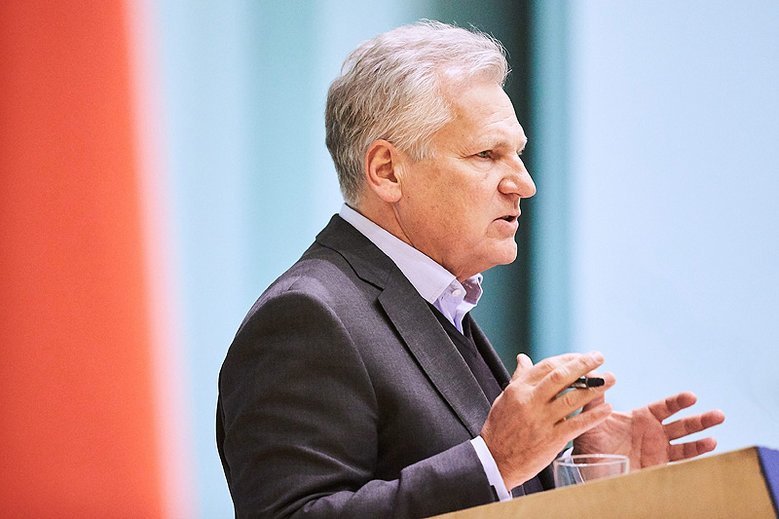 Aleksander Kwaśniewski zakpił z Andrzeja Dudy.