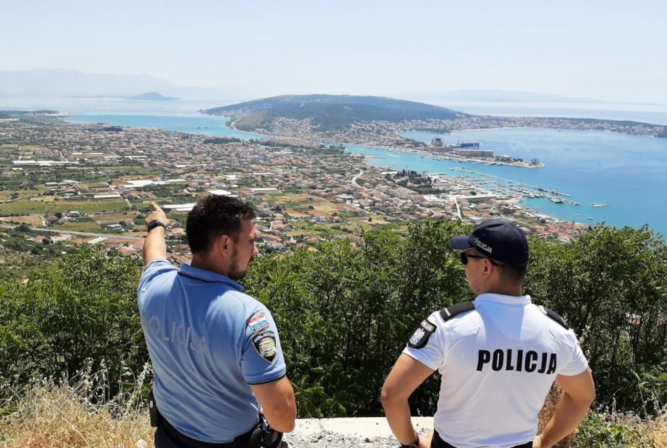 Polacy wypoczywają nad Adriatykiem. Polscy policja pomoże w Chorwacji.