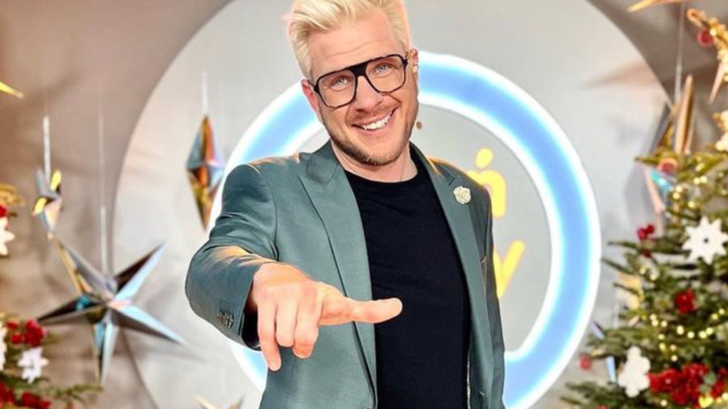 Filip Chajzer mówi, dlaczego zniknął z anteny. "Krew lała się strumieniem"