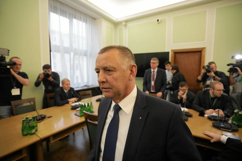 Nieoficjalnie: Marian Banaś poda się dziś do dymisji.