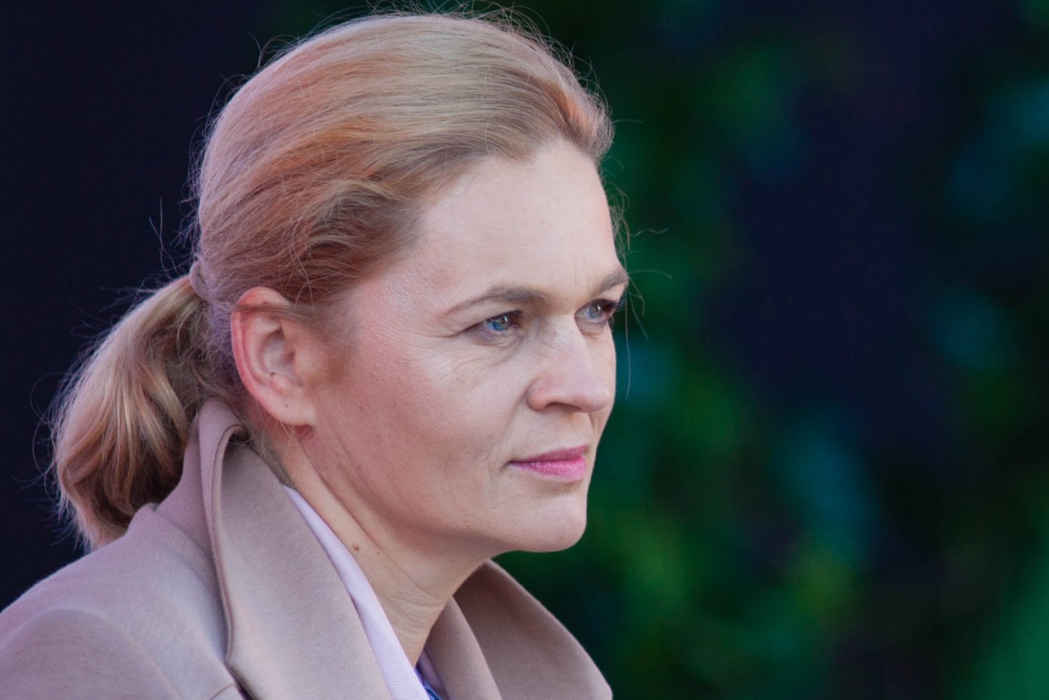 Barbara Nowacka szydzi z Andrzeja Dudy po decyzji o narodowej kwarantannie.