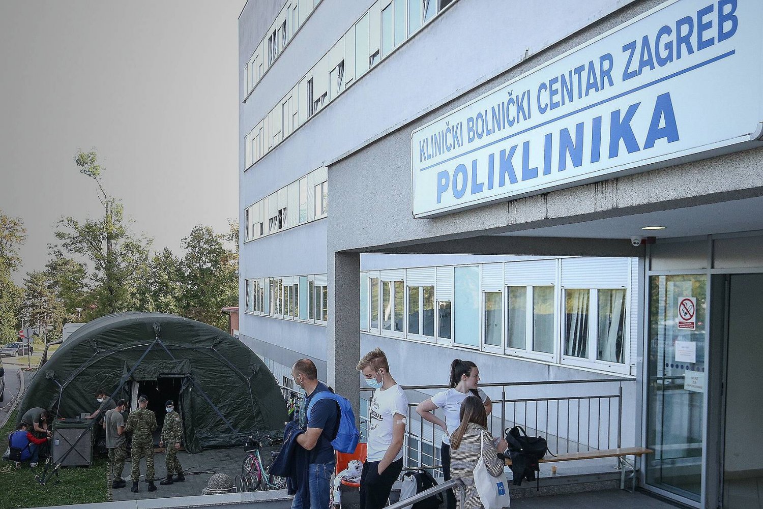 Czy wakacje w Chorwacji w sierpniu lub wrześniu będą możliwe ze względu na wzrost zakażeń koronawirusem w tym kraju? Wskazujemy, jak pandemia COVID-19 wpływa na sytuację nad Adriatykiem. Czy wakacje w Chorwacji w sierpniu lub wrześniu będą możliwe ze względu na wzrost zakażeń koronawirusem w tym kraju? Wskazujemy, jak pandemia COVID-19 wpływa na sytuację nad Adriatykiem