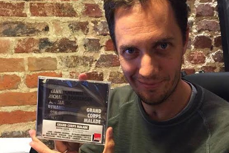 Wpis muzyka robi karierę w sieci po zamachach we Francji