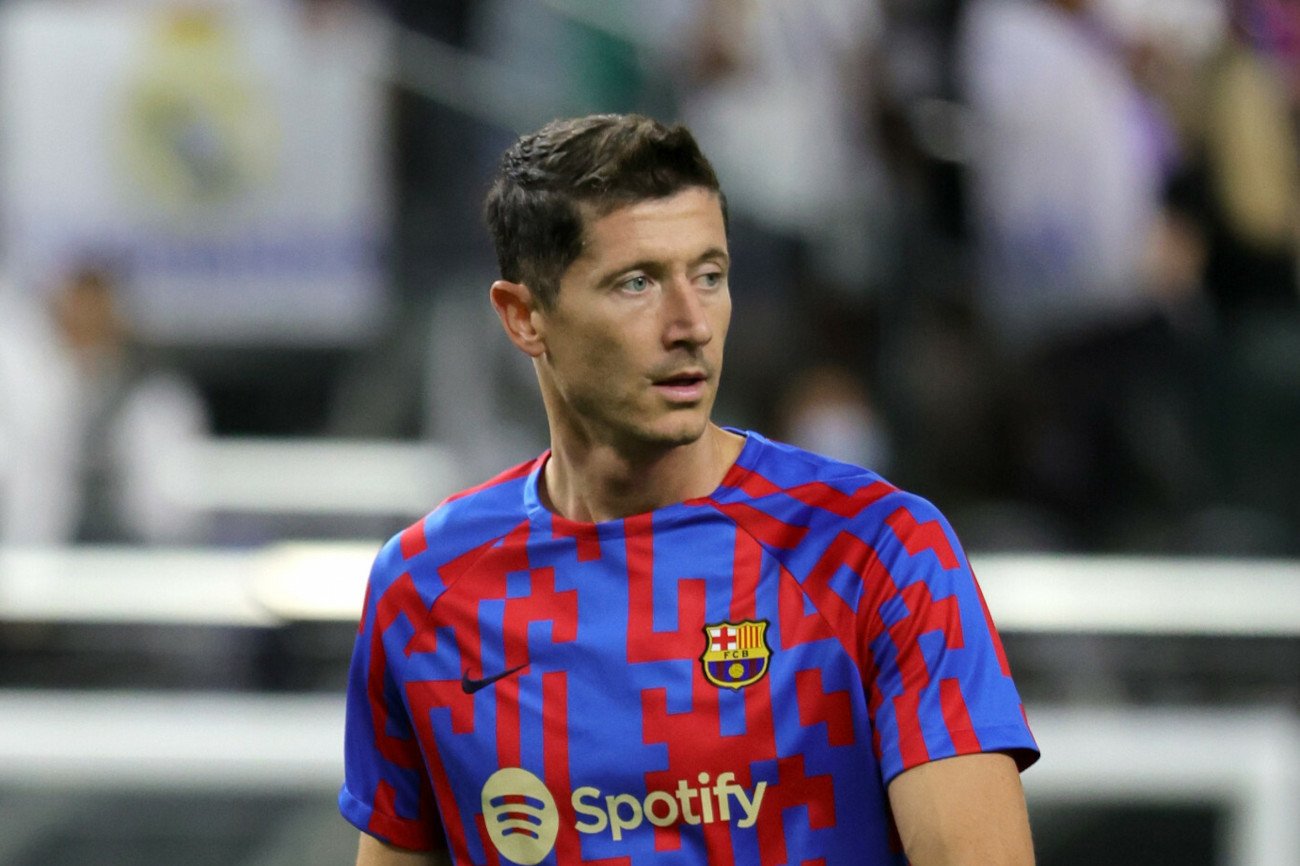 Robert Lewandowski zagrał w dwóch meczach towarzyskich FC Barcelony. Póki co jednak nie zdobył żadnej bramki.