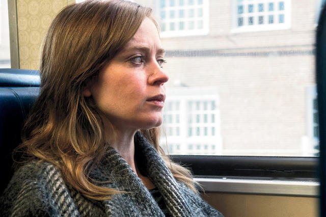 Emily Blunt jako Rachel, czyli główna bohaterka "Dziewczyny z pociągu"