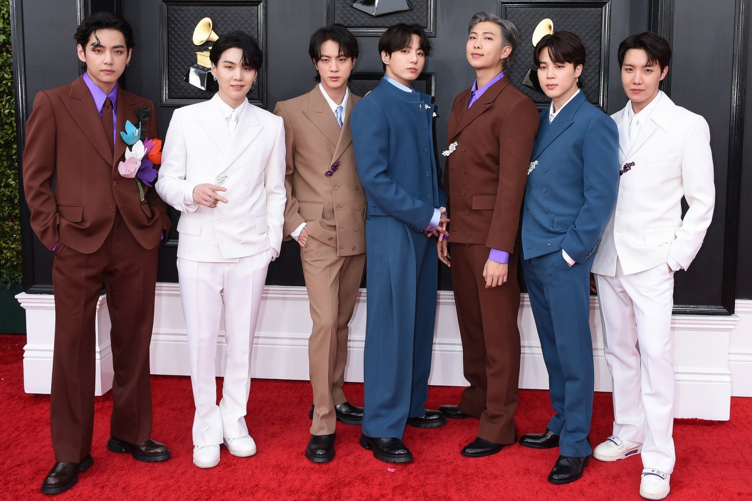 BTS ogłasza przerwę BTS