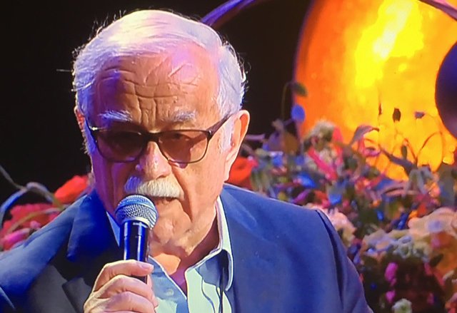 Jan Pietrzak po swoim występie w Opolu: "Publiczność, która wytrwała mimo deszczu i zimna była zadowolona".