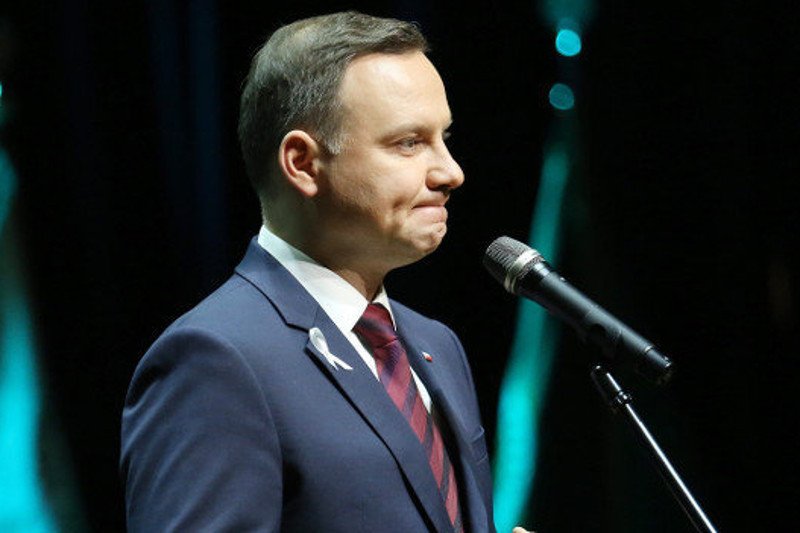 "Odmawiam przyjęcia odznaczenia od prezydenta". Wykładowca Uniwersytetu Gdańskiego nie chciał medalu z rąk Andrzeja Dudy