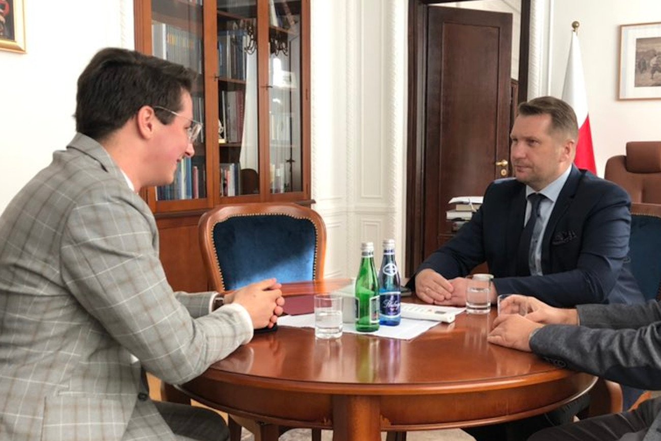 Ministerstwo Edukacji i Nauki oceniło na Twitterze, że Jakub Lewandowski podczas spotkania z Przemysławem Czarnkiem "nie przedstawił żadnych merytorycznych racji".