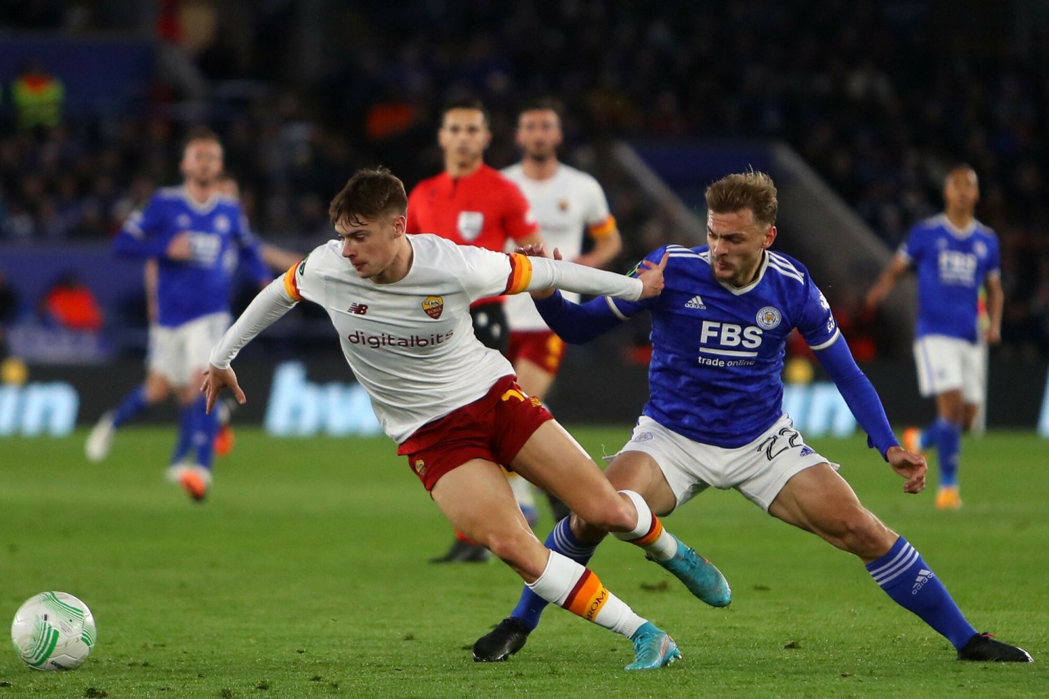 Nicola Zalewski rozegrał świetny mecz w półfinale Ligi Konferencji i wysłał akces do reprezentacji Polski