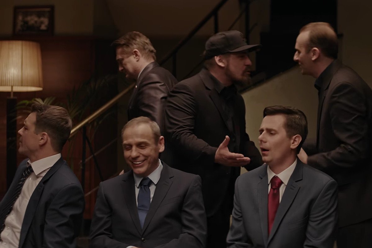 Prezes miał w ostatnim odcinku wielu nietypowych gości.