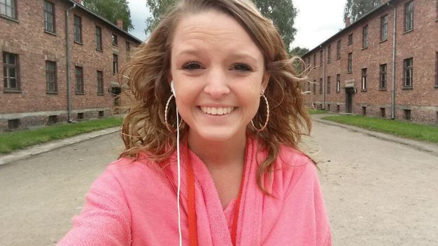 Breanna Mitchell nie żałuje tego, że zrobiła sobie "selfie" w Miejscu Pamięci i Muzeum Auschwitz-Birkenau