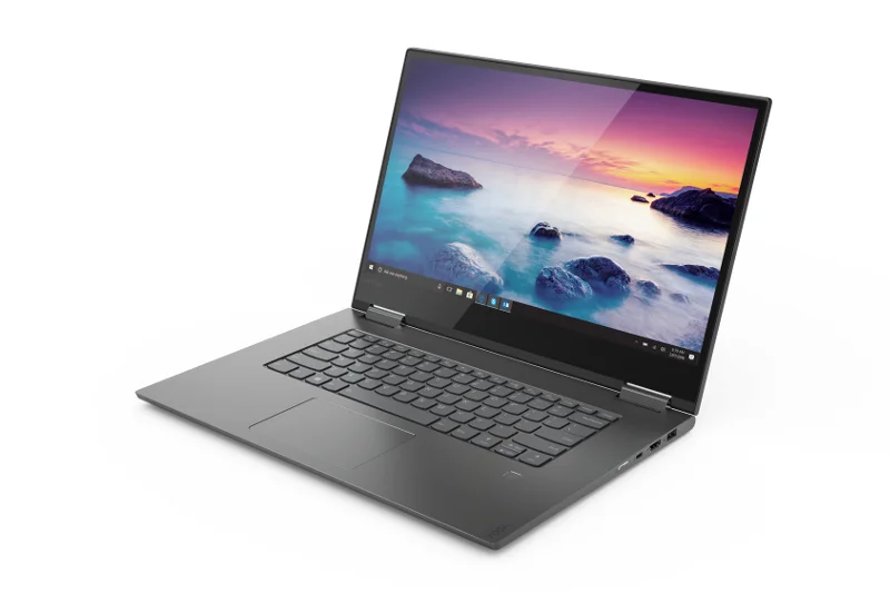 Laptop Yoga 730 powstał, aby zapewnić multimedialną rozrywkę na wysokim poziomie
