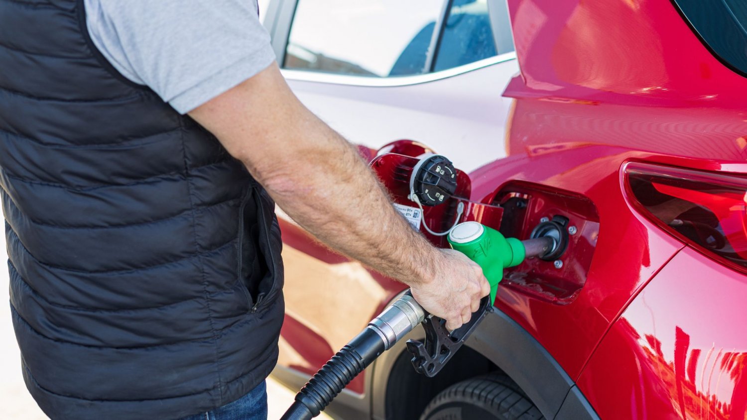 Nowe ceny paliw na weekend. Przez kolejne 3 dni sięgniemy głębiej do kieszeni