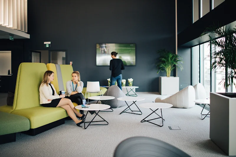 Citi Works, to także przyjazne przestrzenie zaprojektowane przez samych pracowników, które idealnie wpisują się w specyfikę pracę w CSC Poland, czyli tryb projektowy i łączenie zespołów wokół danego zadania