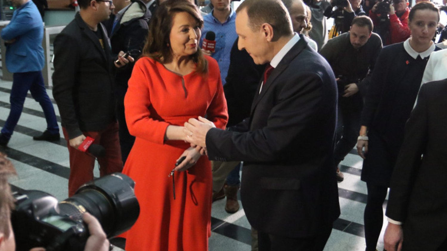 Danuta Holecka została szefową "Wiadomości". Do TVP powróciła w 2016 roku, kiedy prezesem został Jacek Kurski.