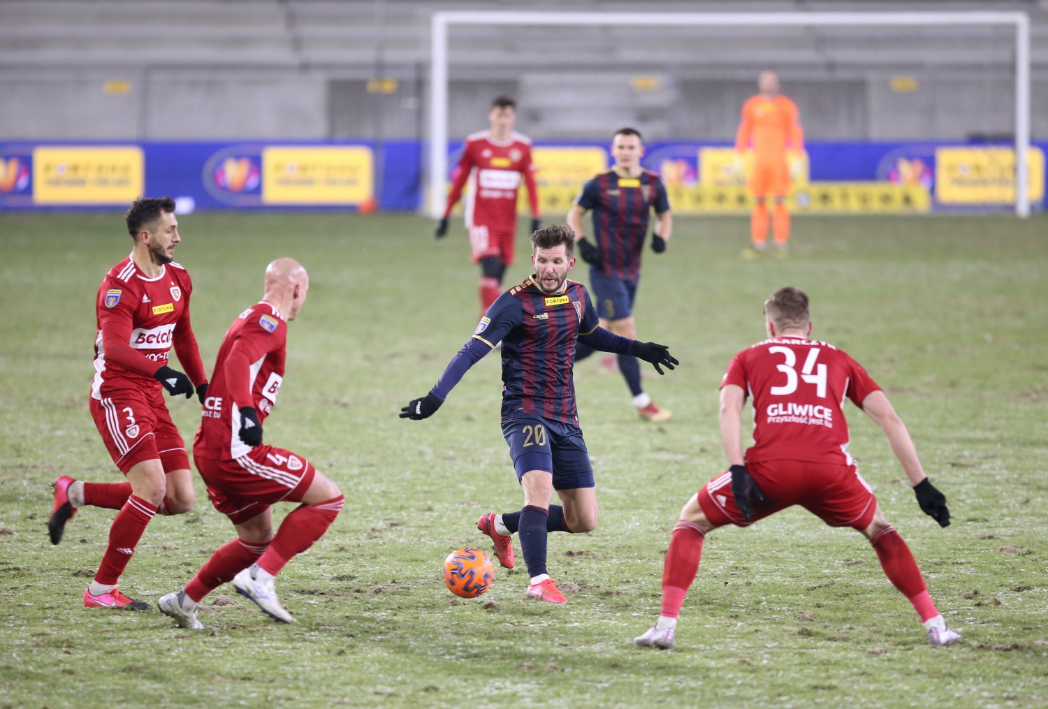 Pogoń Szczecin nie dała tym razem rady Piastowi Gliwice