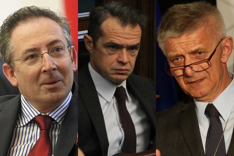 Bartłomiej Sienkiewcz, Sławomir Nowak czy Marek Belka dali się podsłuchać jak amatorzy. Biznesmeni mają swoje sposoby, by tego uniknąć.