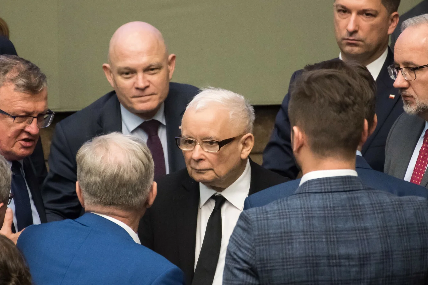Rządzący wycofują się z rozporządzenia ws. nowej polityki wizowej.