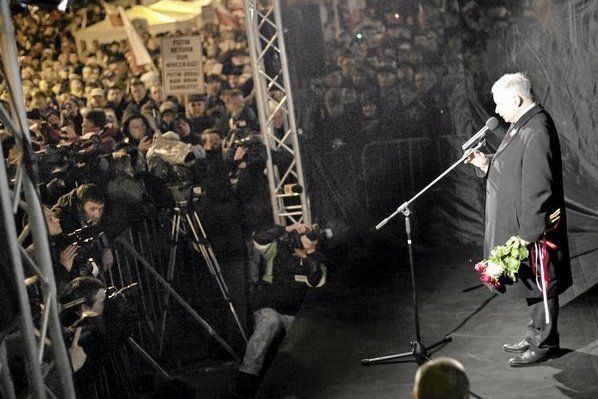 Jarosław Kaczyński na pierwszej rocznicy katastrofy smoleńskiej