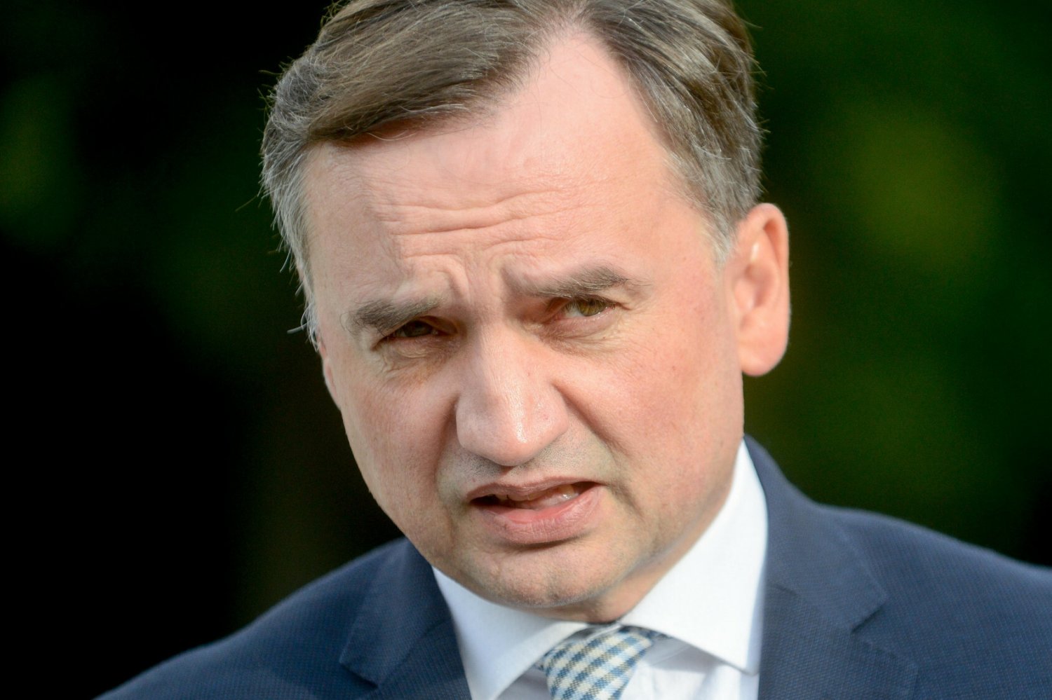 Nowe informacje o stanie Zbigniewa Ziobry. "Walczy o życie".