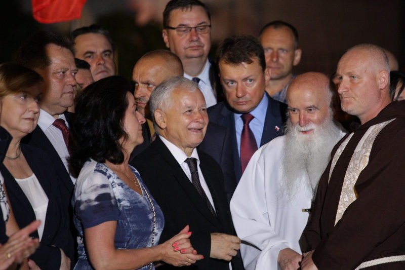 Co sondaż, to nowe powody do radości dla prezesa PiS.