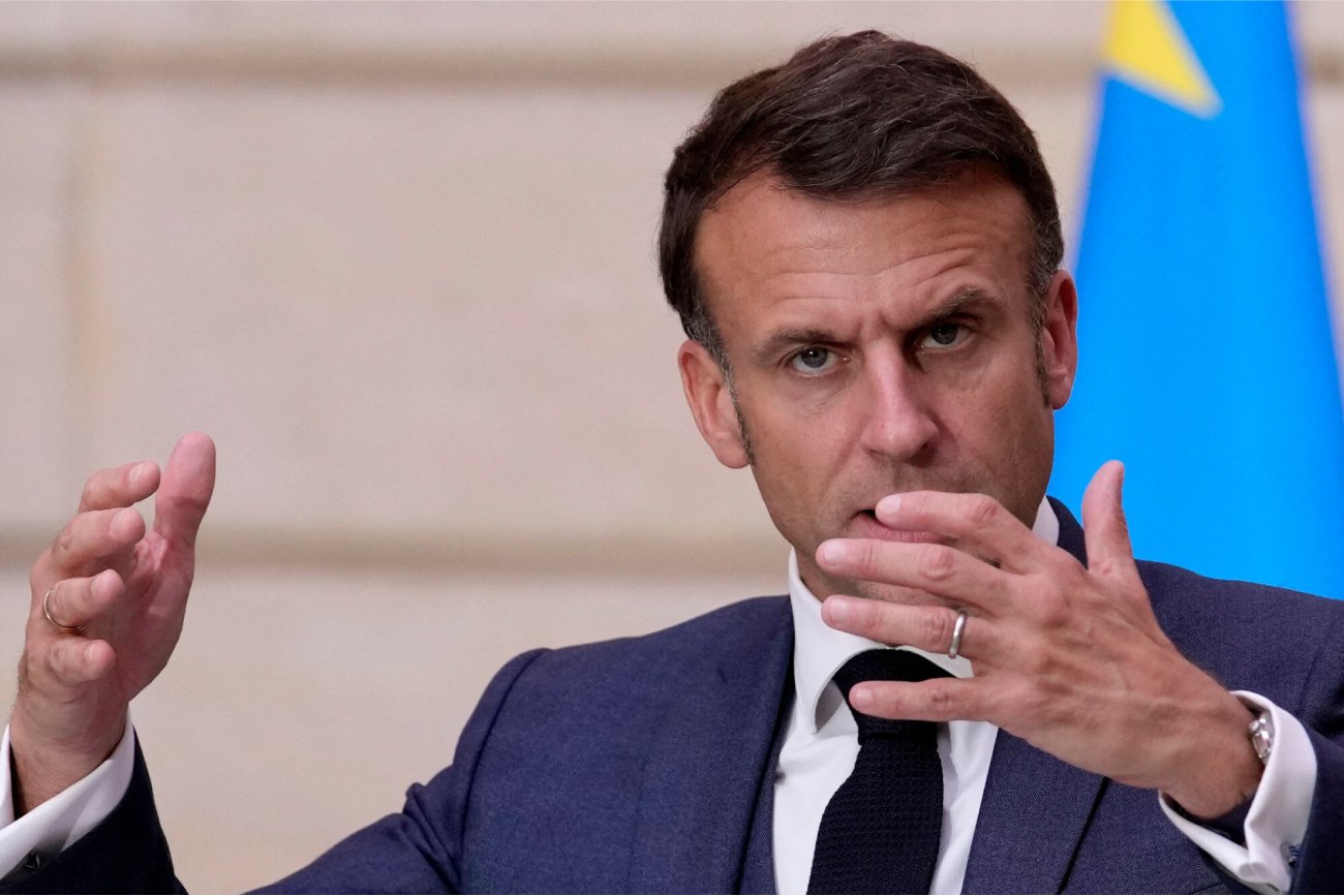 Emmanuel Macron o wysłaniu wojsk do Ukrainy. "Jeśli Rosja przebije front"