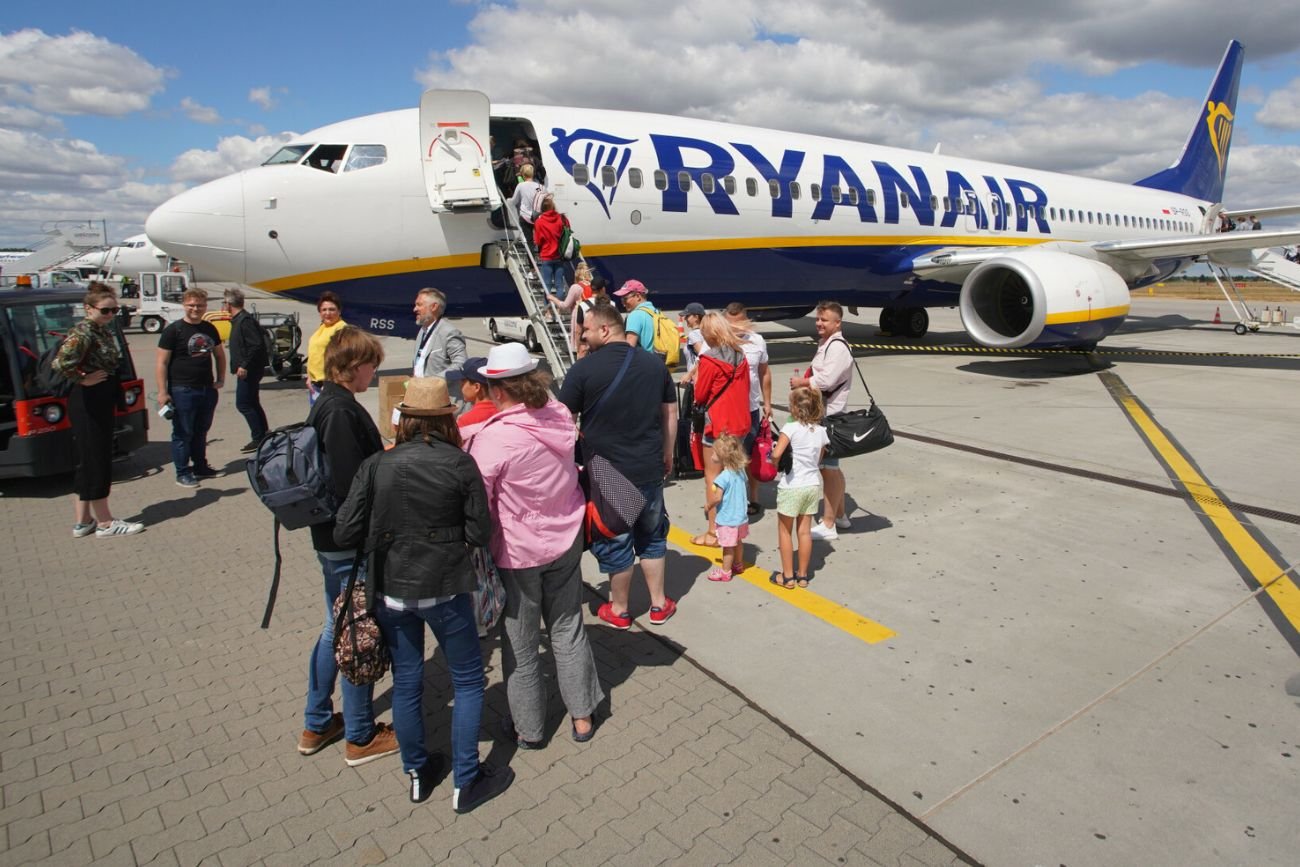 Ryanair znów drwi z pasażerów i straszy dodatkową opłatą