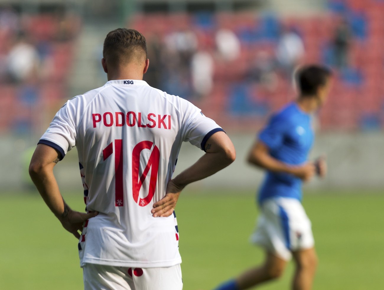 Lukas Podolski zadebiutował w PKO Ekstraklasie, ale Lech Poznań popsuł mu wyjątkowy dzień