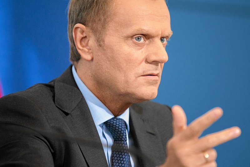 Najnowszy sondaż CBOS: PO znów przed PiS