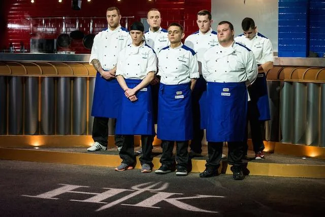 Gdy dziewczyny robiły show, panowie udowadniali, że nie potrafią gotować. Okazali się najsłabsi.