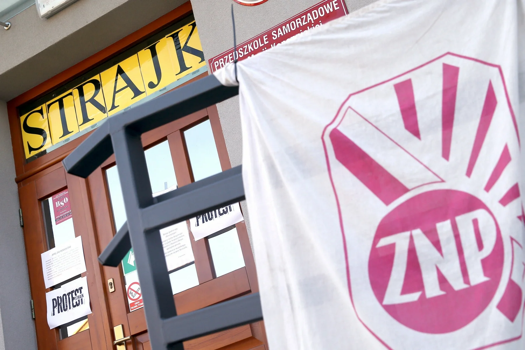 Kolejna odsłona afery e-mailowej. Tym razem dotyczy strajku nauczycieli w 2019 roku.