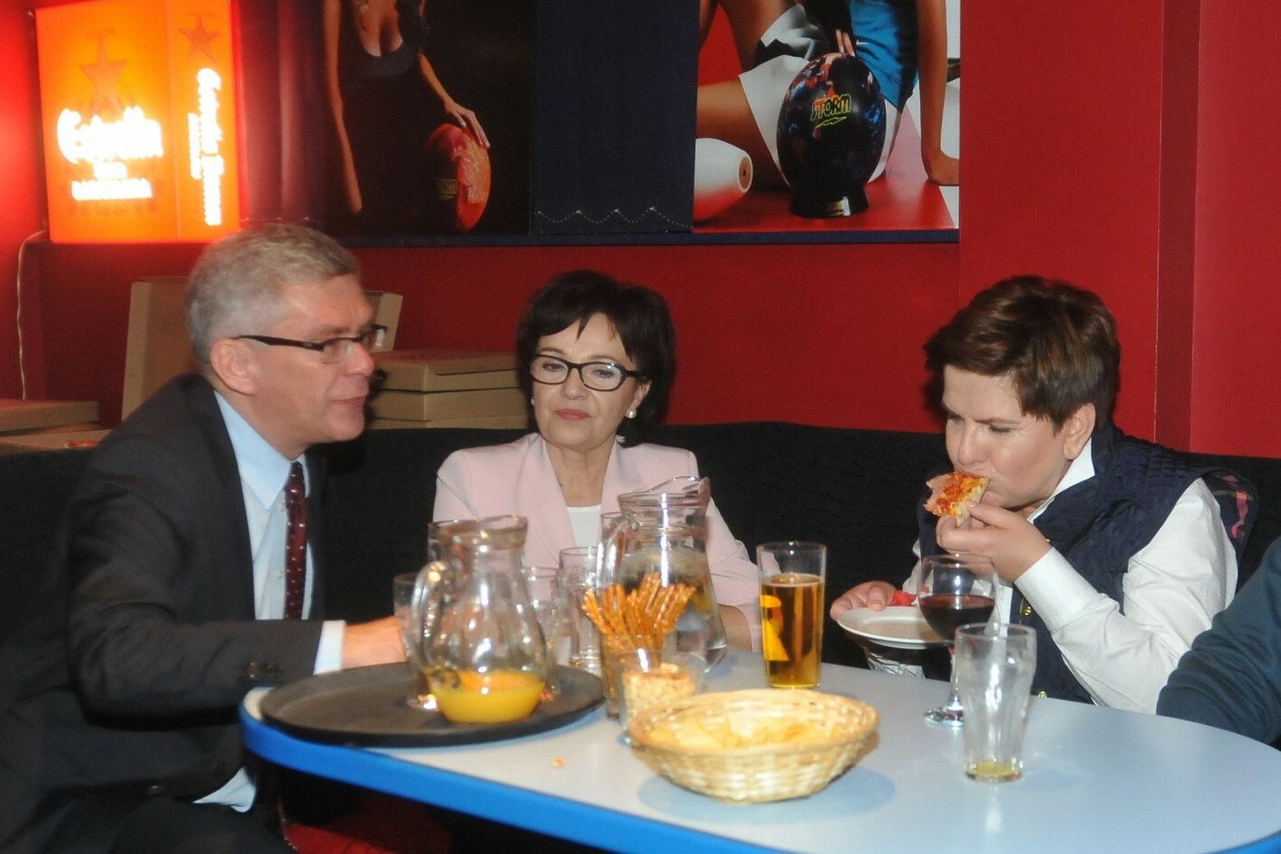 W polskim parlamencie kupuje się całkiem sporo alkoholu.