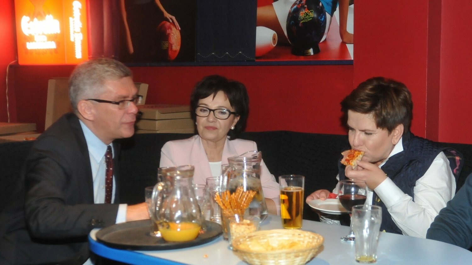W polskim parlamencie kupuje się całkiem sporo alkoholu.