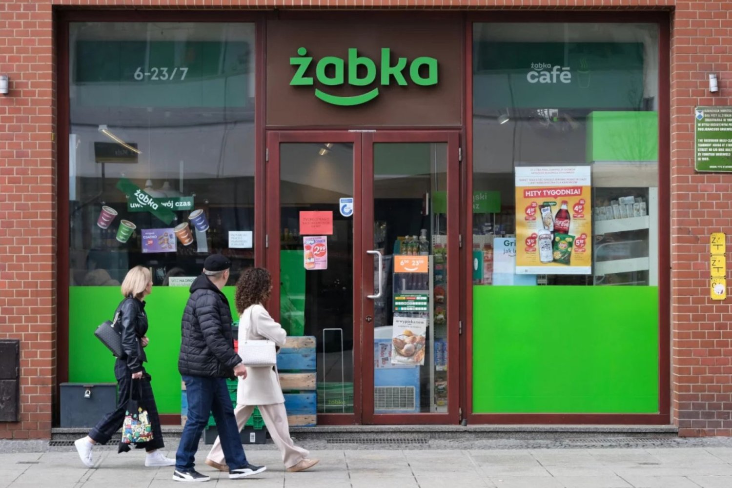 Godziny otwarcia Żabki, Żabka