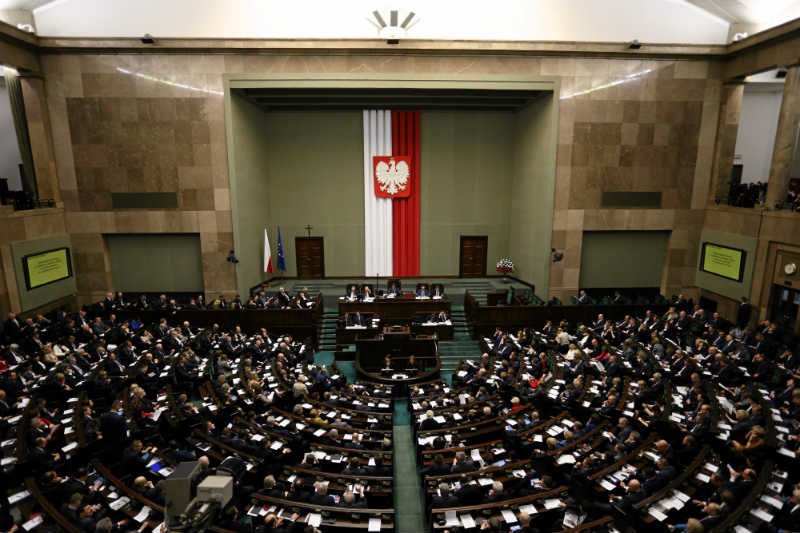 Sejm głosuje nad programem 500+. To nie jest merytoryczna debata.