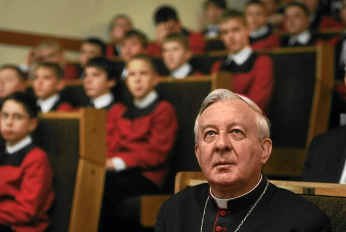2009 rok, podczas koncertu w filharmonii.
