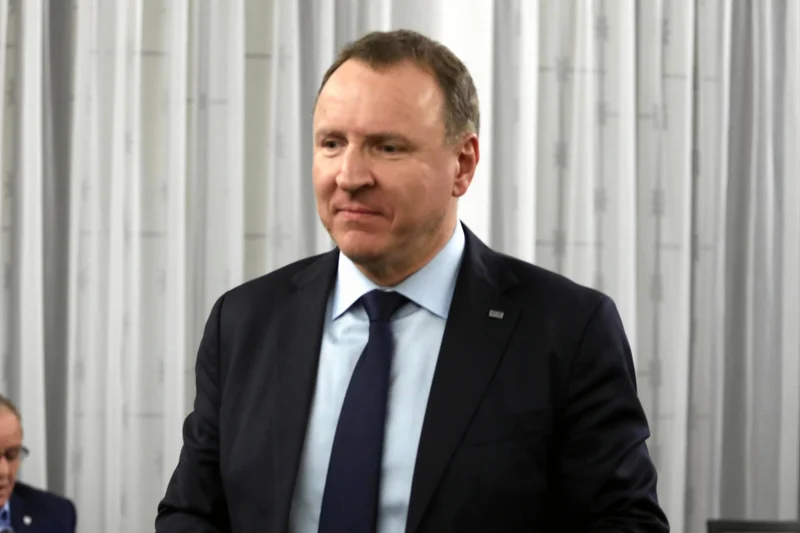 Platforma Obywatelska pracuje nad projektem naprawy stacji Kurskiego.